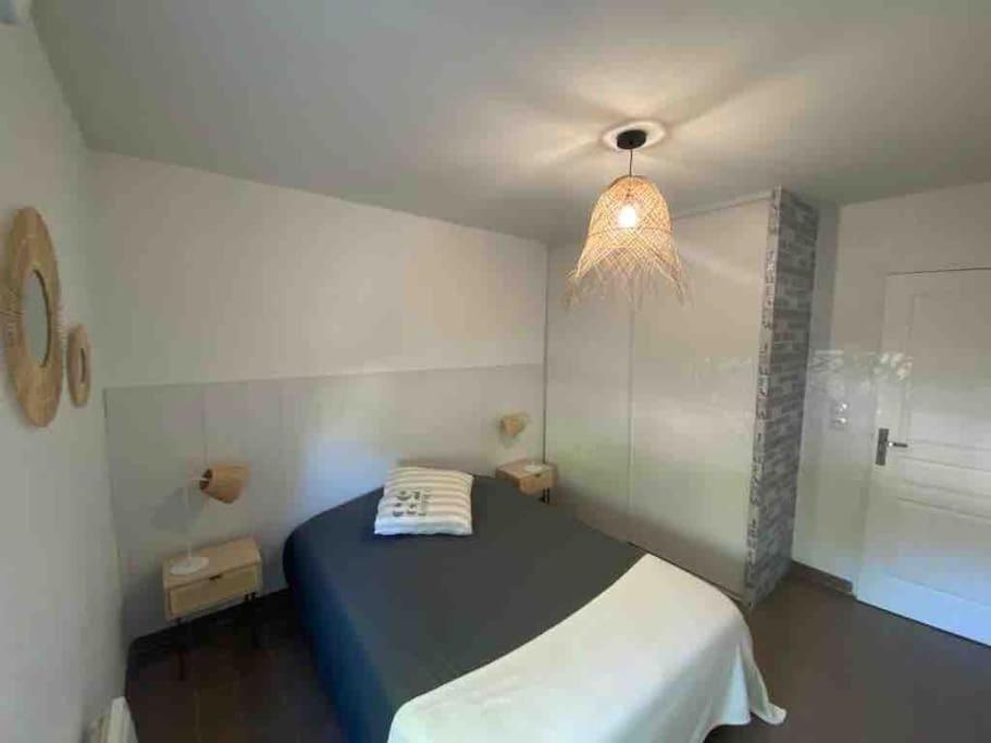 Tres Bel Appartement Contemporain Et Calme Фрежюс Экстерьер фото